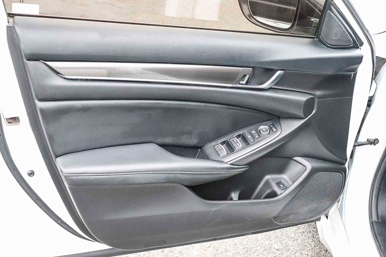 Thumbnail: 2022 Honda Accord - 21