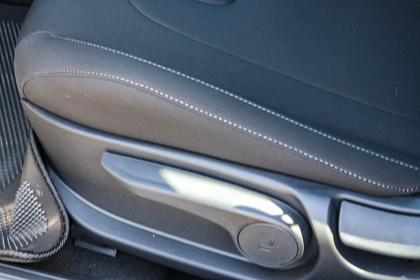 Thumbnail: 2026 Hyundai Elantra - 31