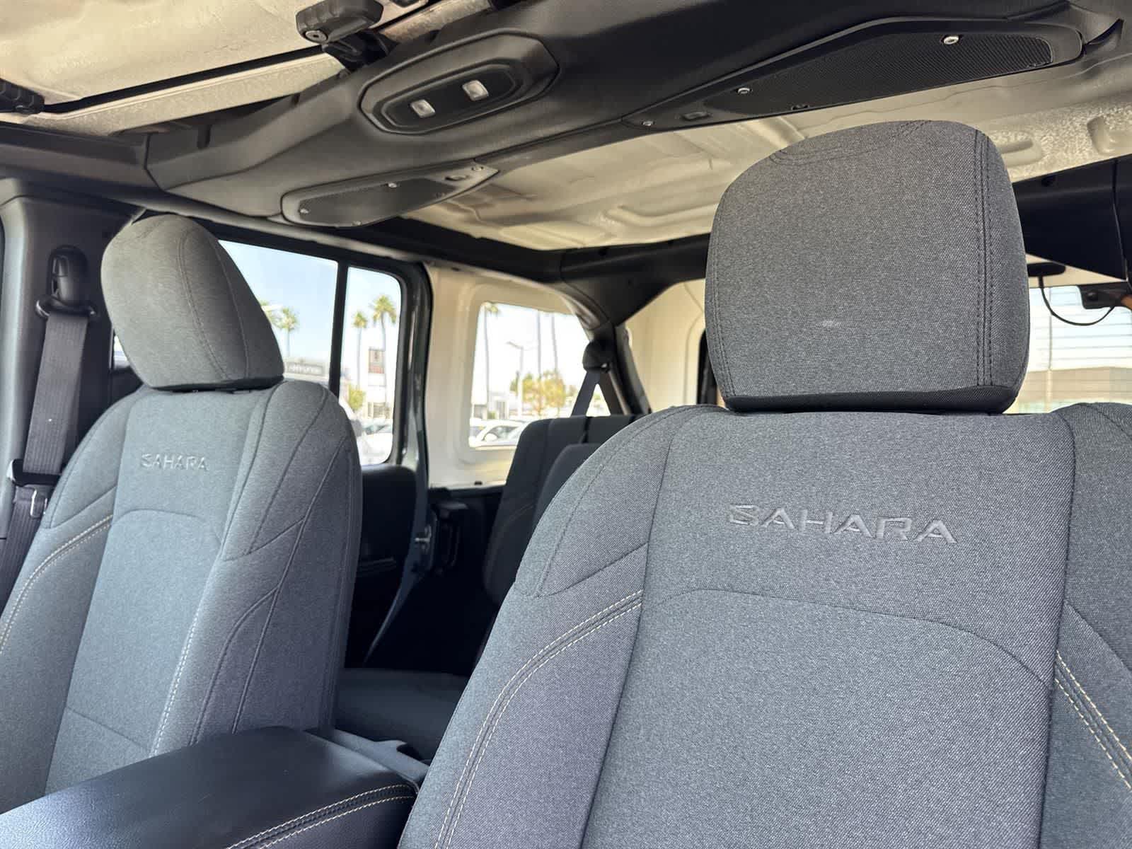 Thumbnail: 2024 Jeep Wrangler - 22