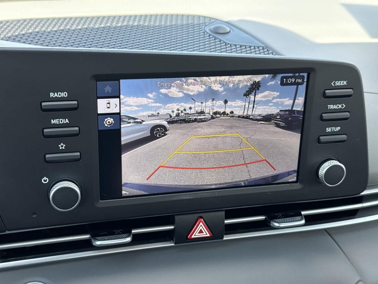 Thumbnail: 2025 Hyundai Elantra - 15