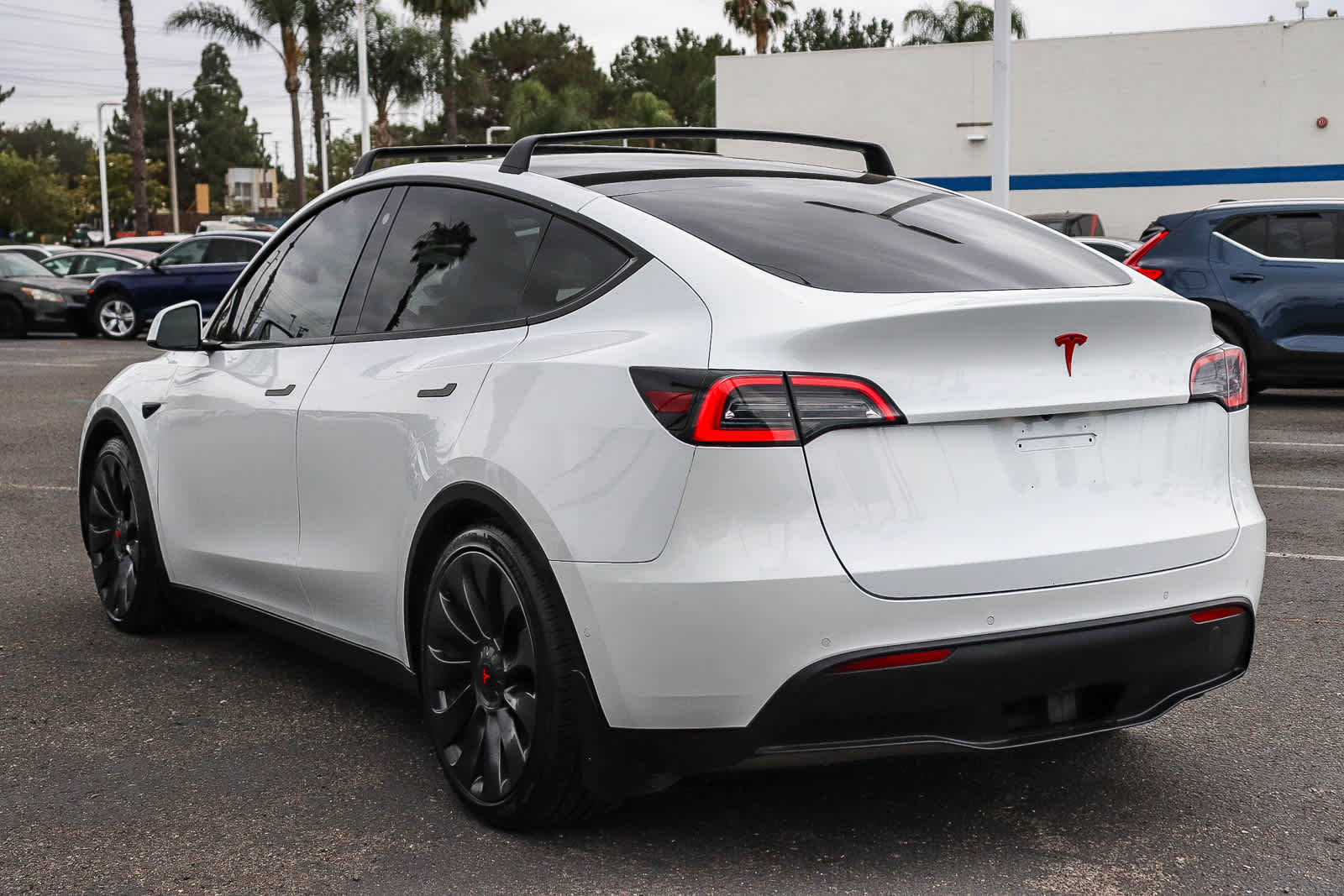 Thumbnail: 2022 Tesla Model Y - 8