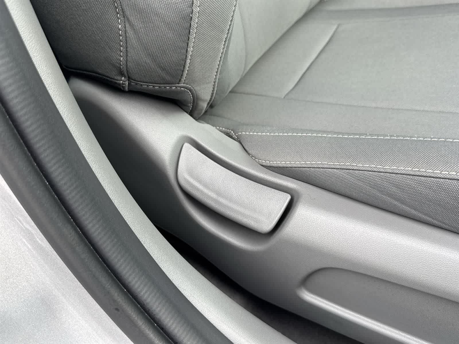 Thumbnail: 2025 Hyundai Elantra - 38