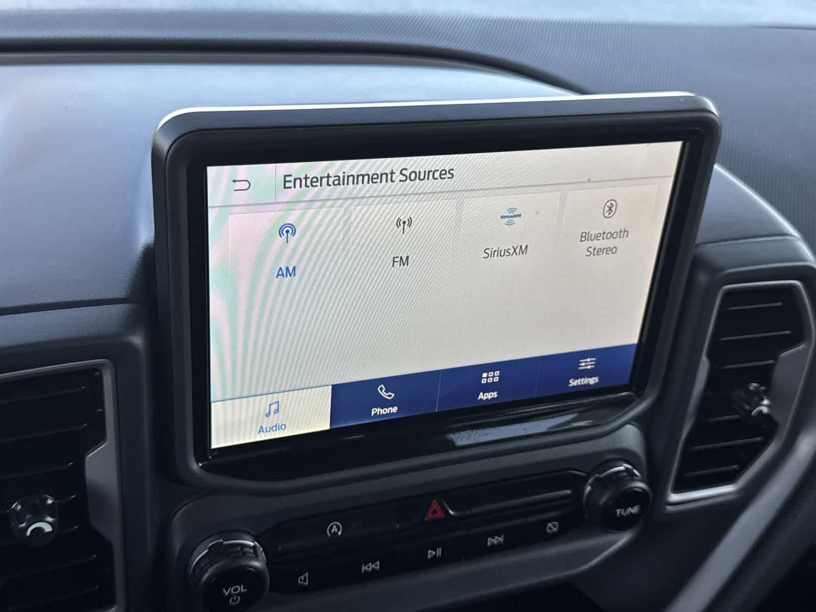 Thumbnail: 2022 Ford Bronco Sport - 15