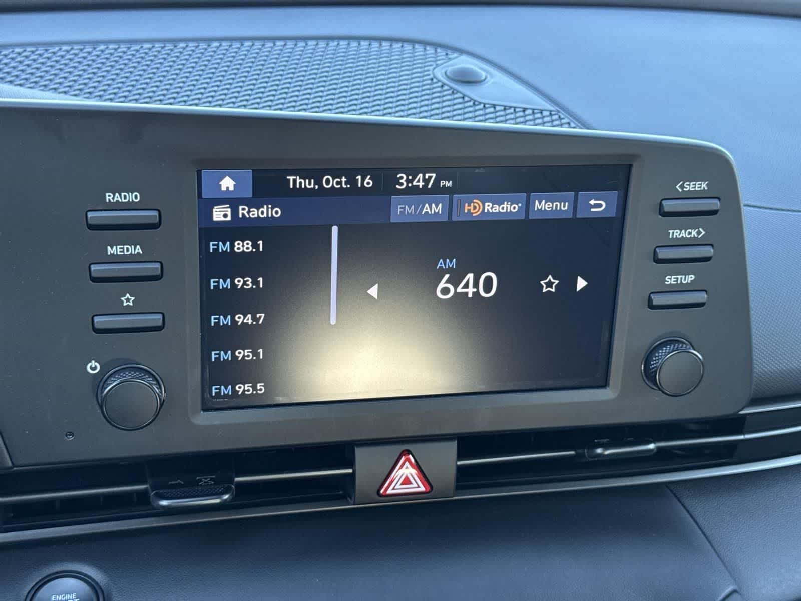 Thumbnail: 2025 Hyundai Elantra - 16