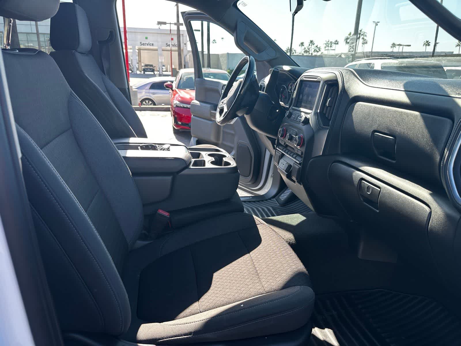 Thumbnail: 2021 Chevrolet Silverado 1500 - 17