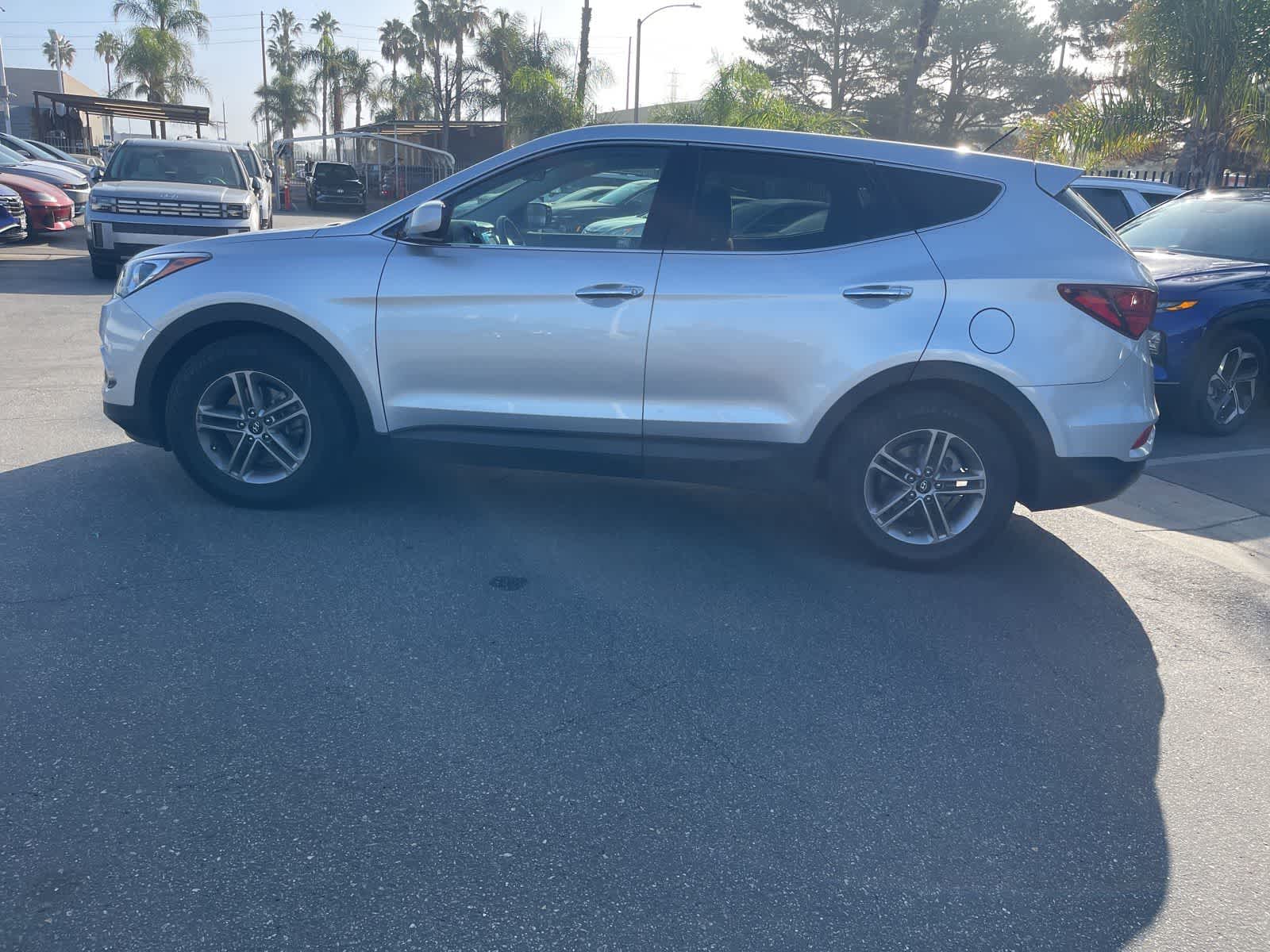 Thumbnail: 2018 Hyundai Santa Fe - 7