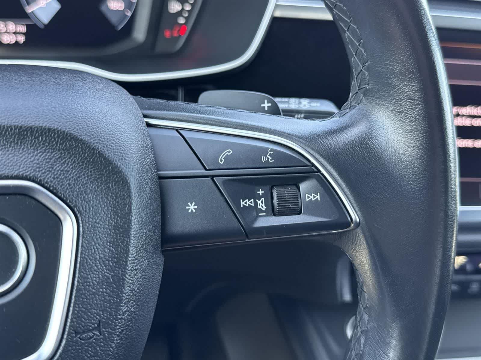 Thumbnail: 2024 Audi Q3 - 12