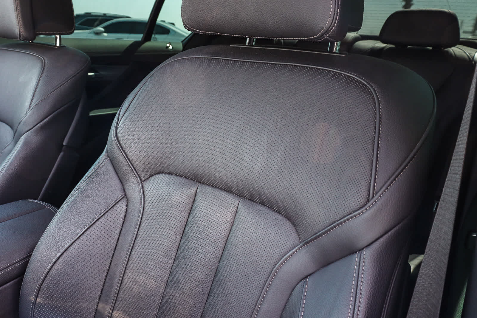 Thumbnail: 2021 BMW 7 Series - 31