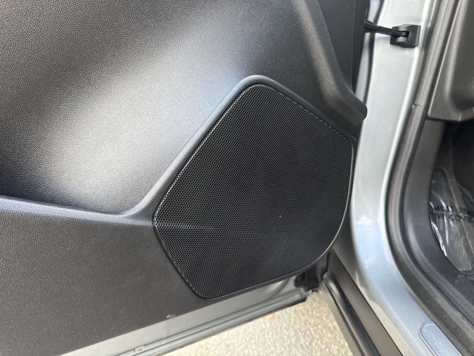 Thumbnail: 2024 Cadillac XT4 - 20