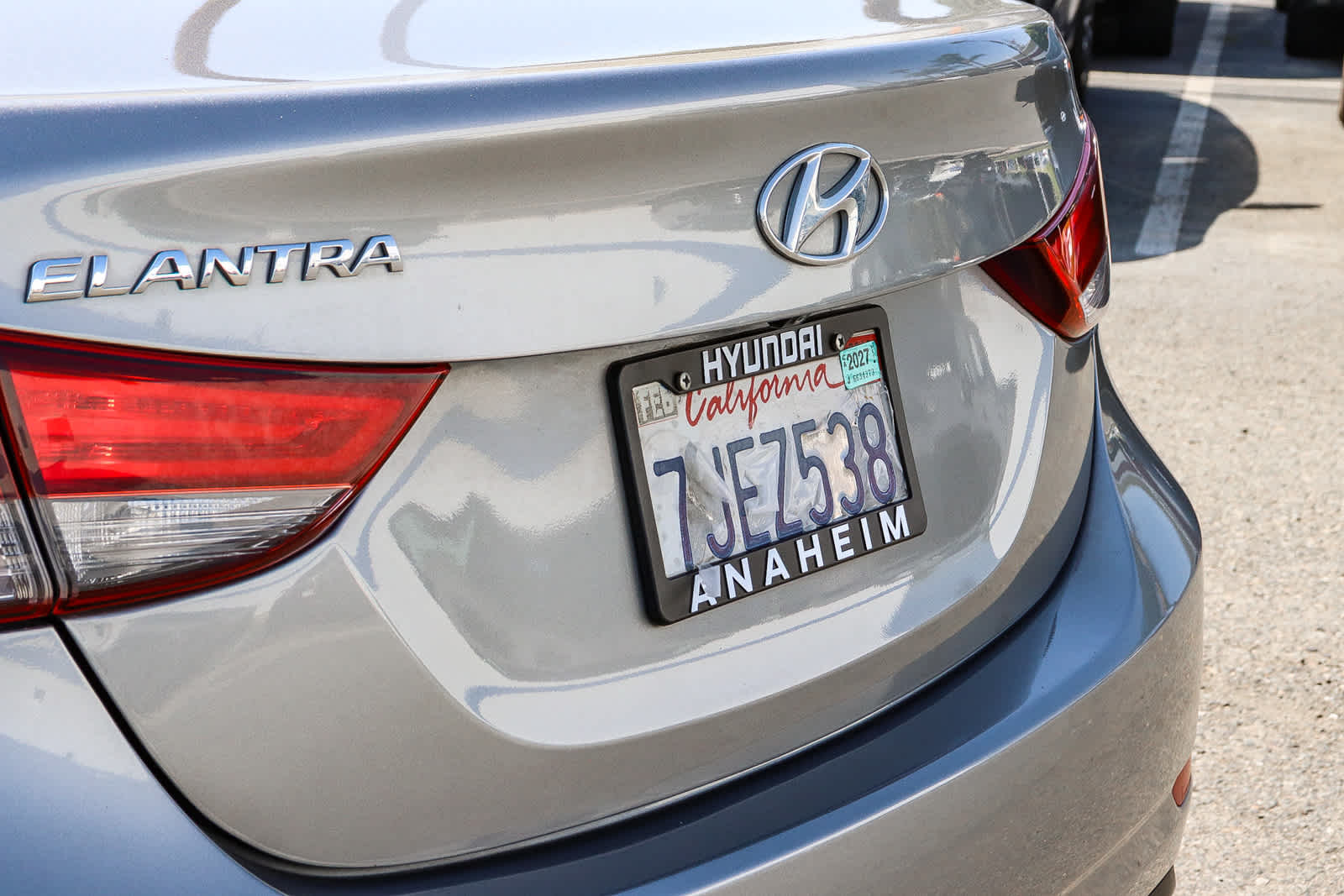 Thumbnail: 2014 Hyundai Elantra - 12