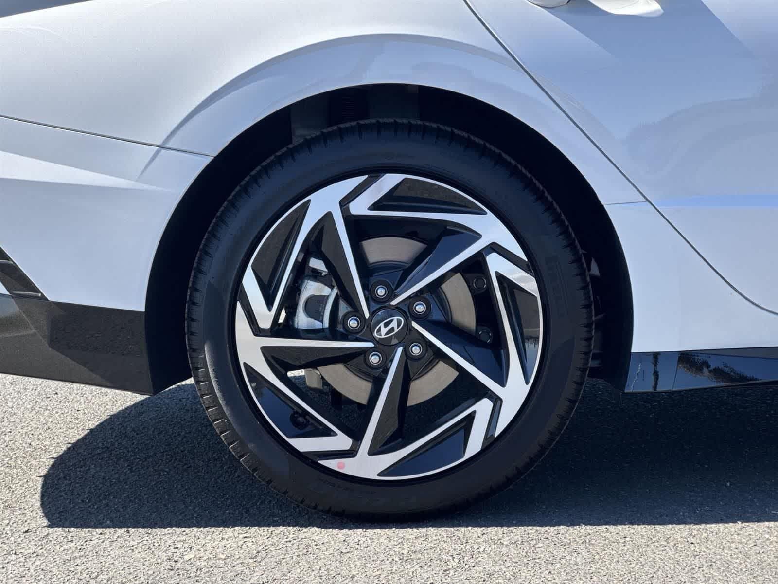 Thumbnail: 2026 Hyundai Sonata - 9