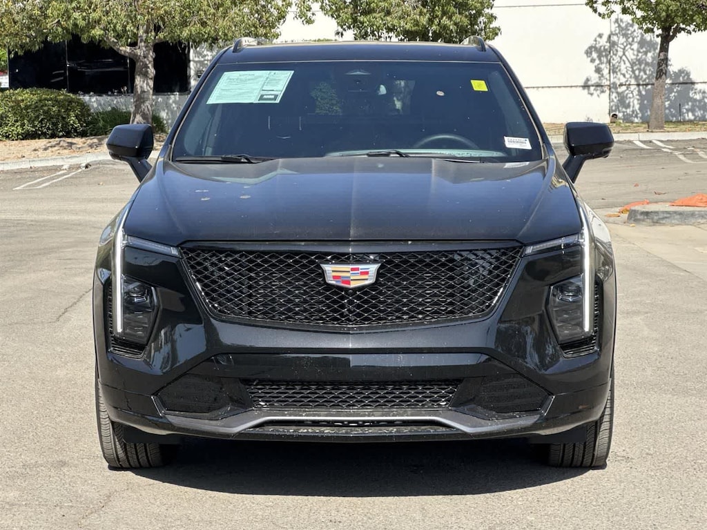 Used 2025 Cadillac XT4 FWD Sport SUV