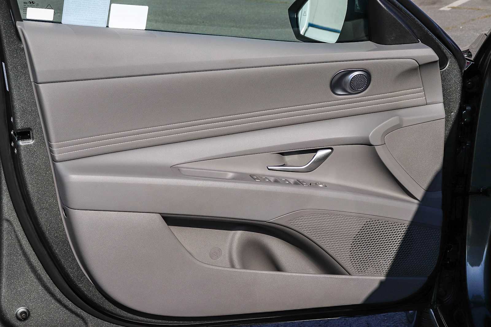 Thumbnail: 2025 Hyundai Elantra - 22