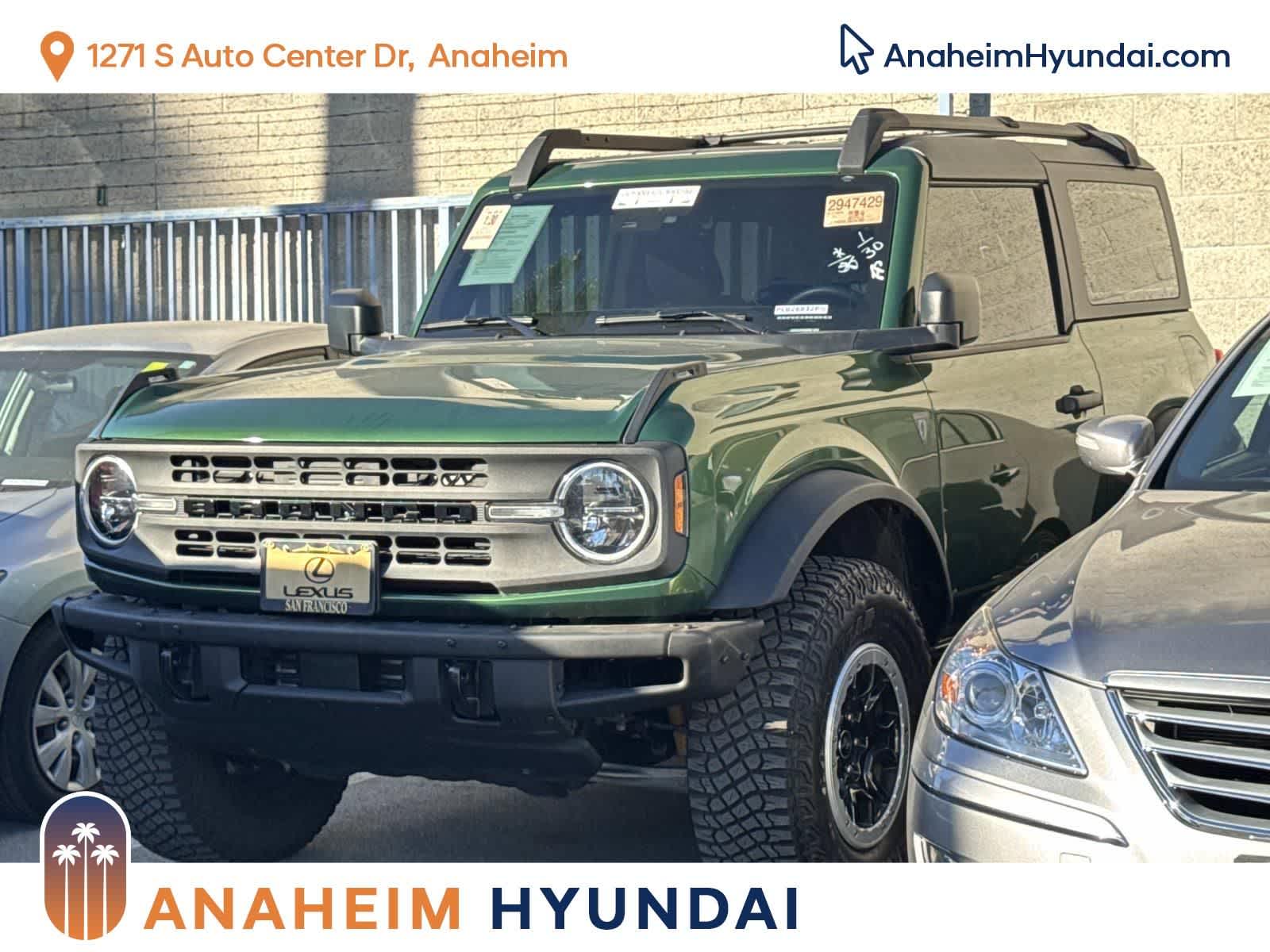 2023 Ford Bronco 2-Door Base's photo