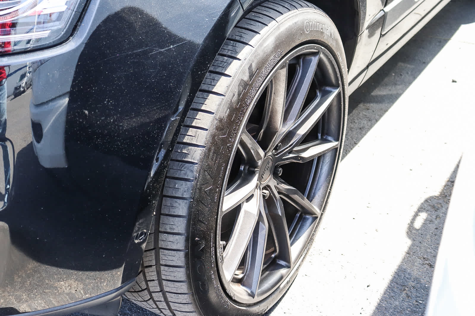 2017 Land Rover Range Rover photo 4