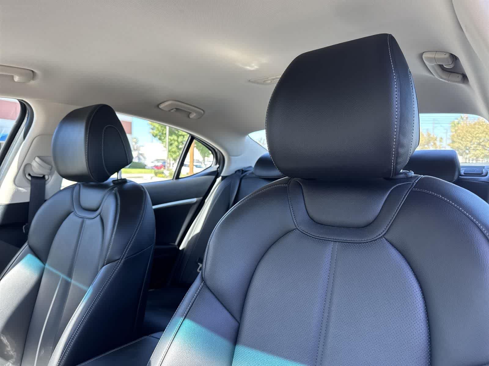 Thumbnail: 2023 Genesis G70 - 24