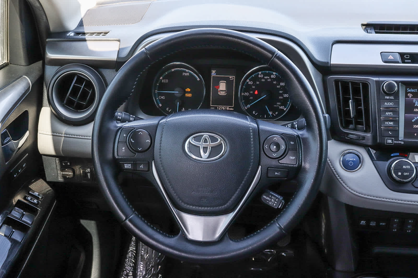 Thumbnail: 2016 Toyota RAV4 - 16