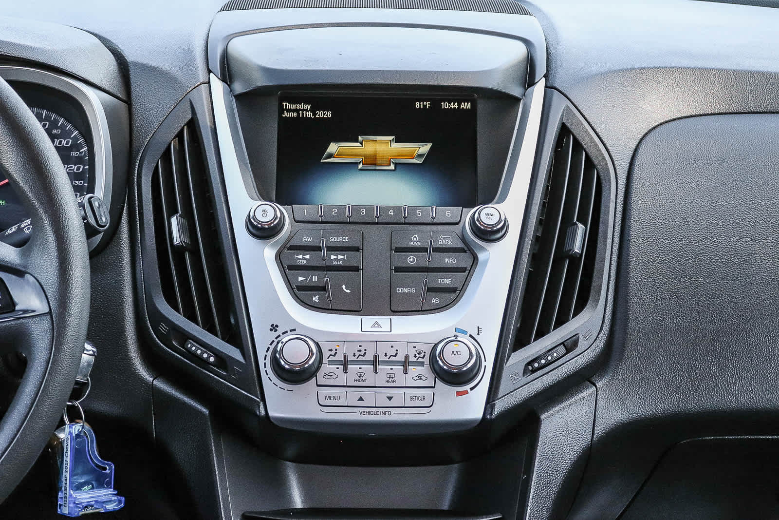 Thumbnail: 2017 Chevrolet Equinox - 16