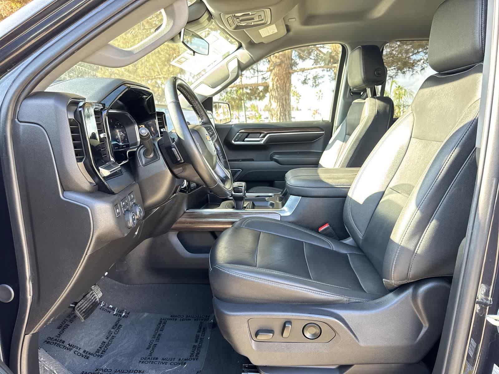 Thumbnail: 2024 Chevrolet Silverado 1500 - 23