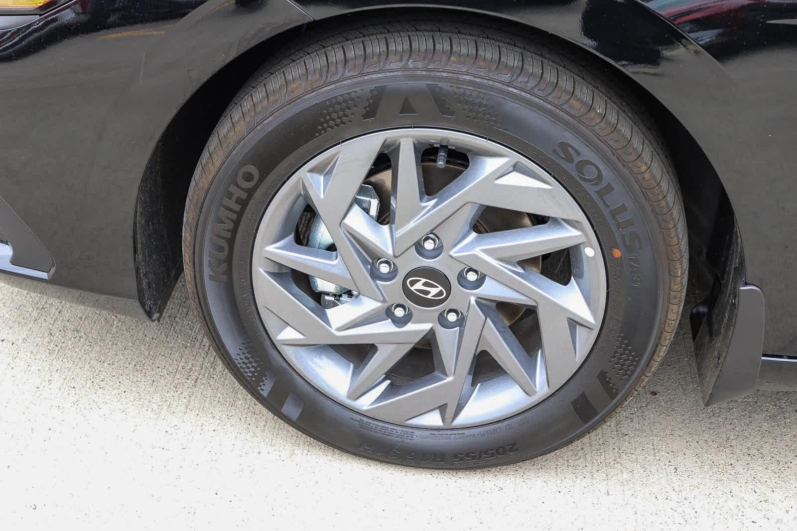 Thumbnail: 2026 Hyundai Elantra - 12