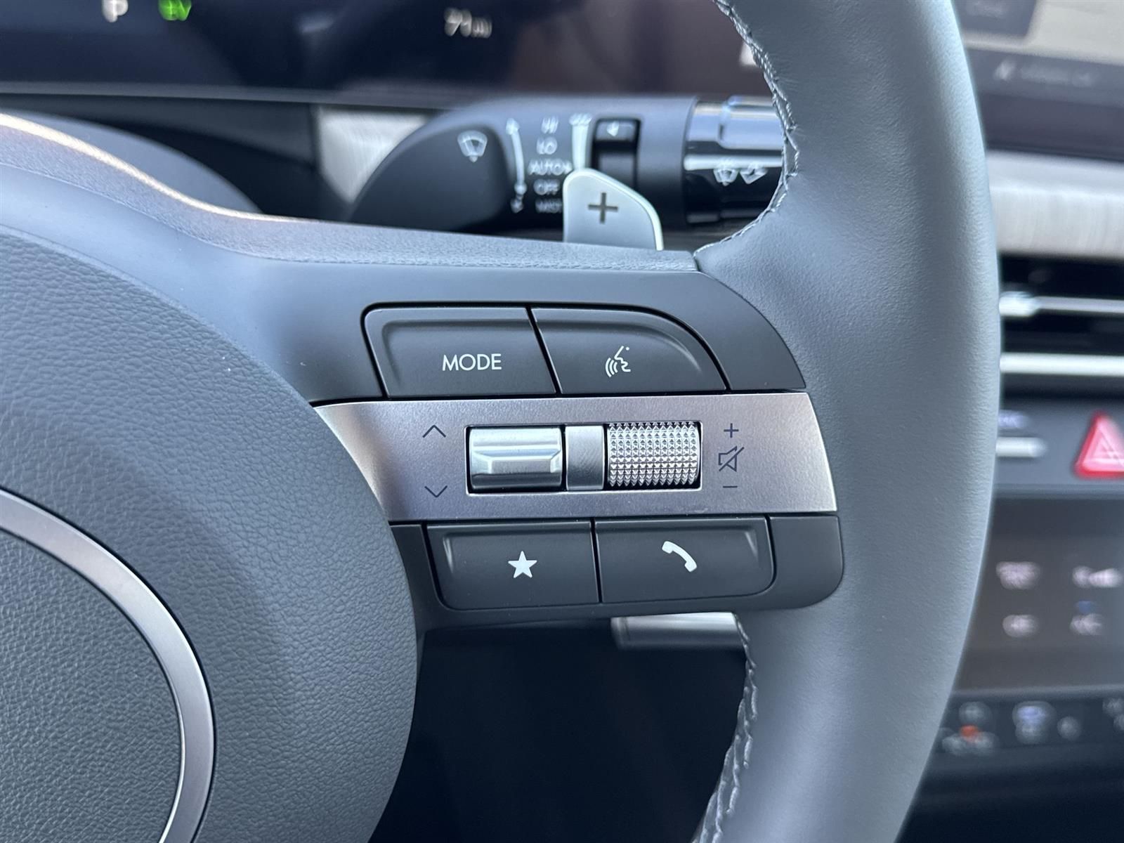 Thumbnail: 2025 Hyundai Sonata - 12