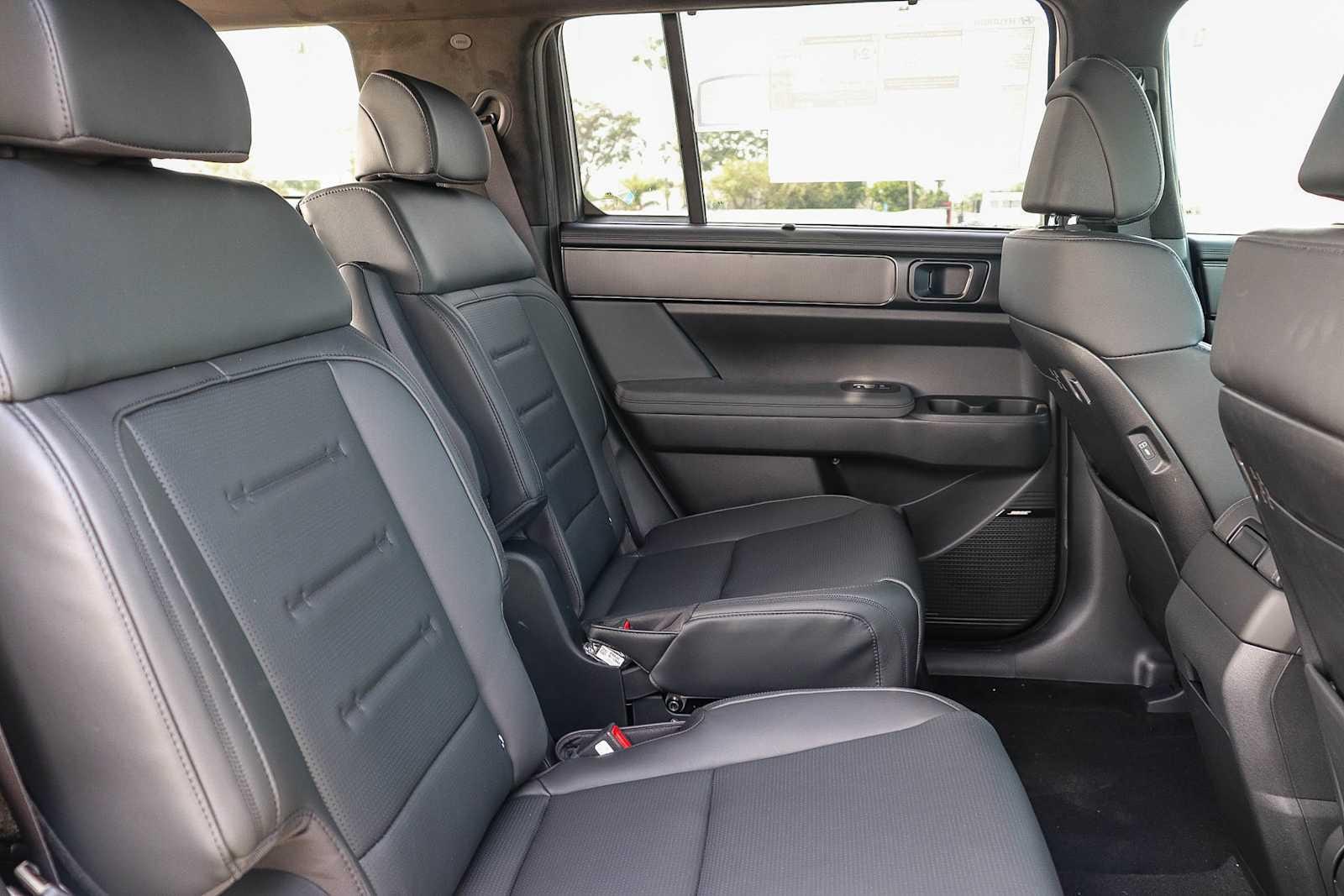 Thumbnail: 2025 Hyundai Santa Fe - 19