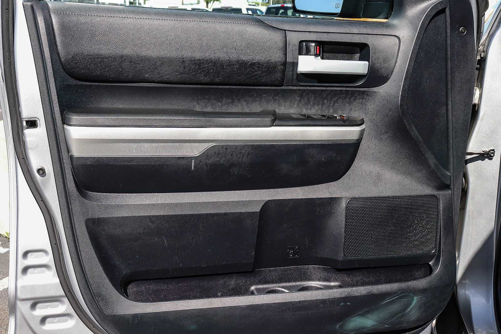 Thumbnail: 2016 Toyota Tundra - 22