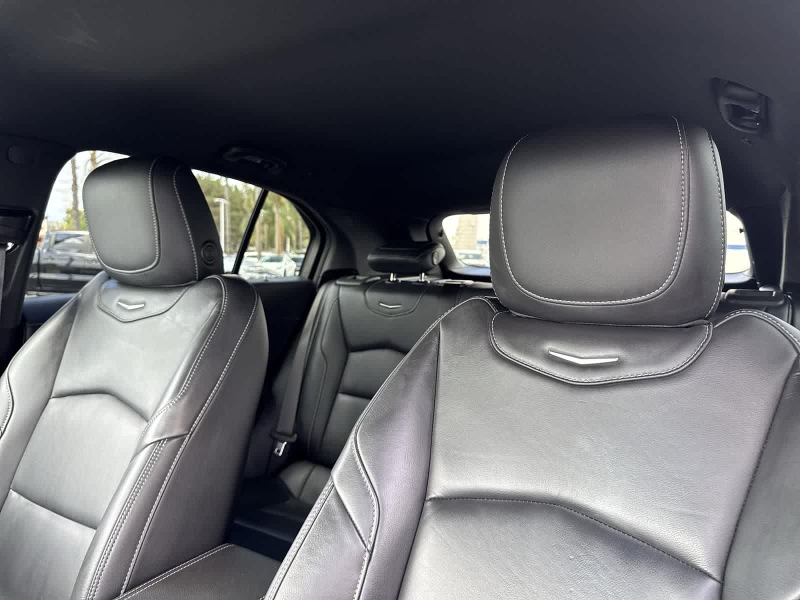 Thumbnail: 2024 Cadillac XT4 - 23