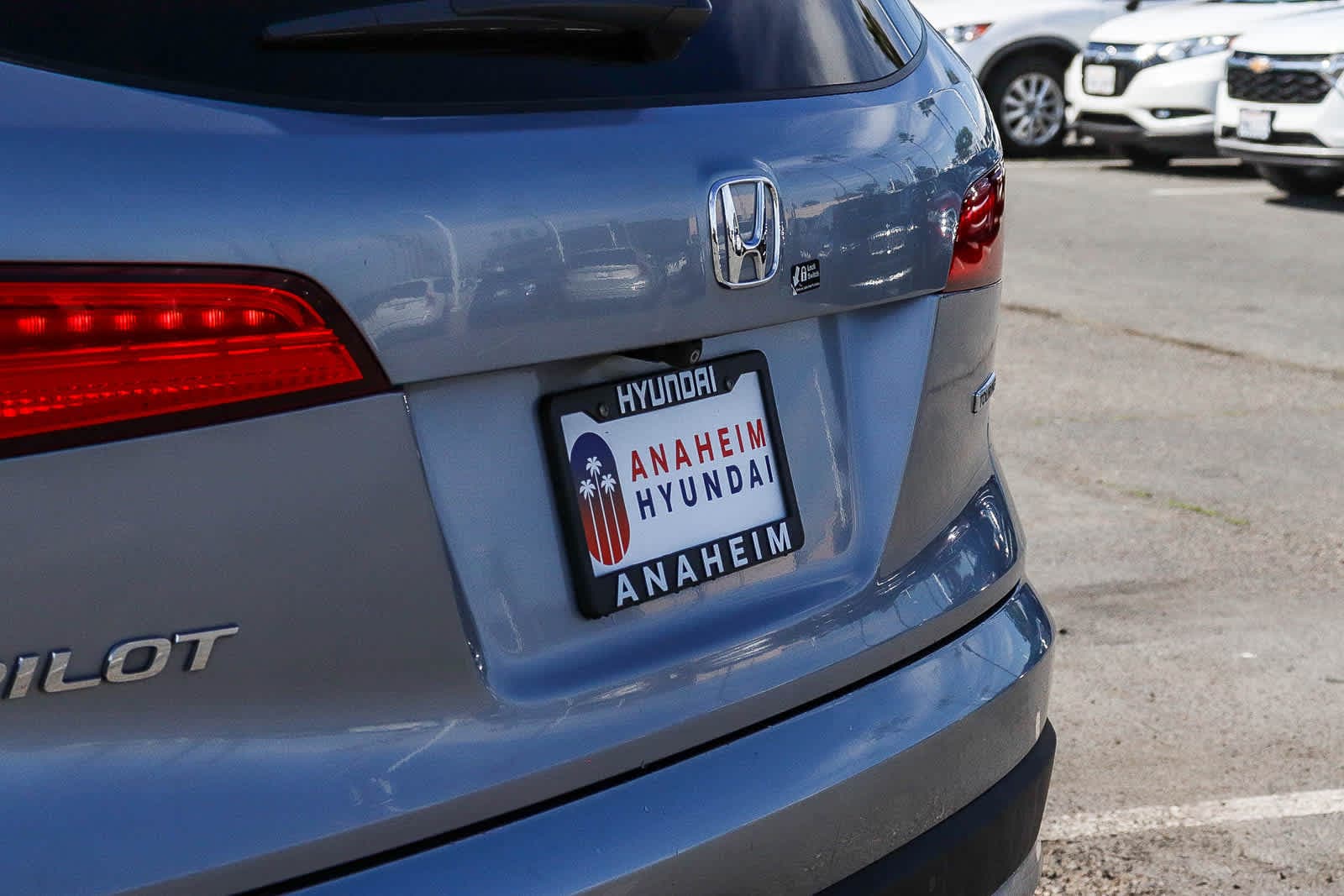 Thumbnail: 2017 Honda Pilot - 10