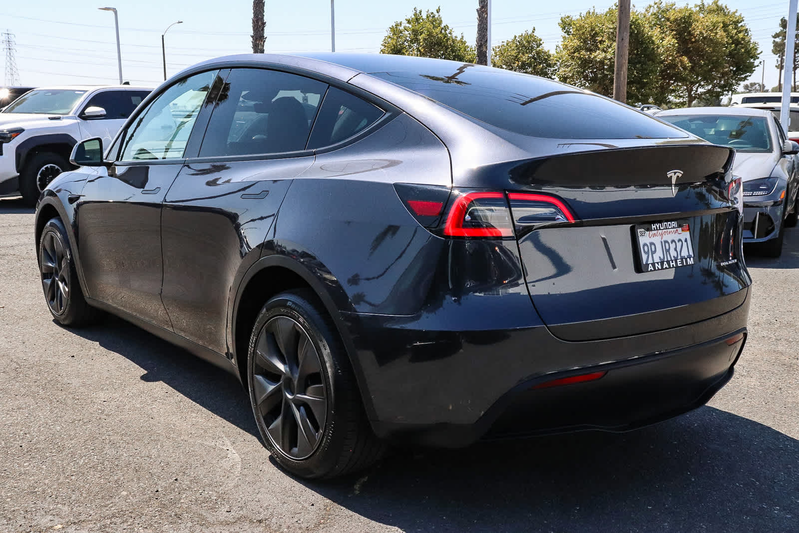 Thumbnail: 2024 Tesla Model Y - 8