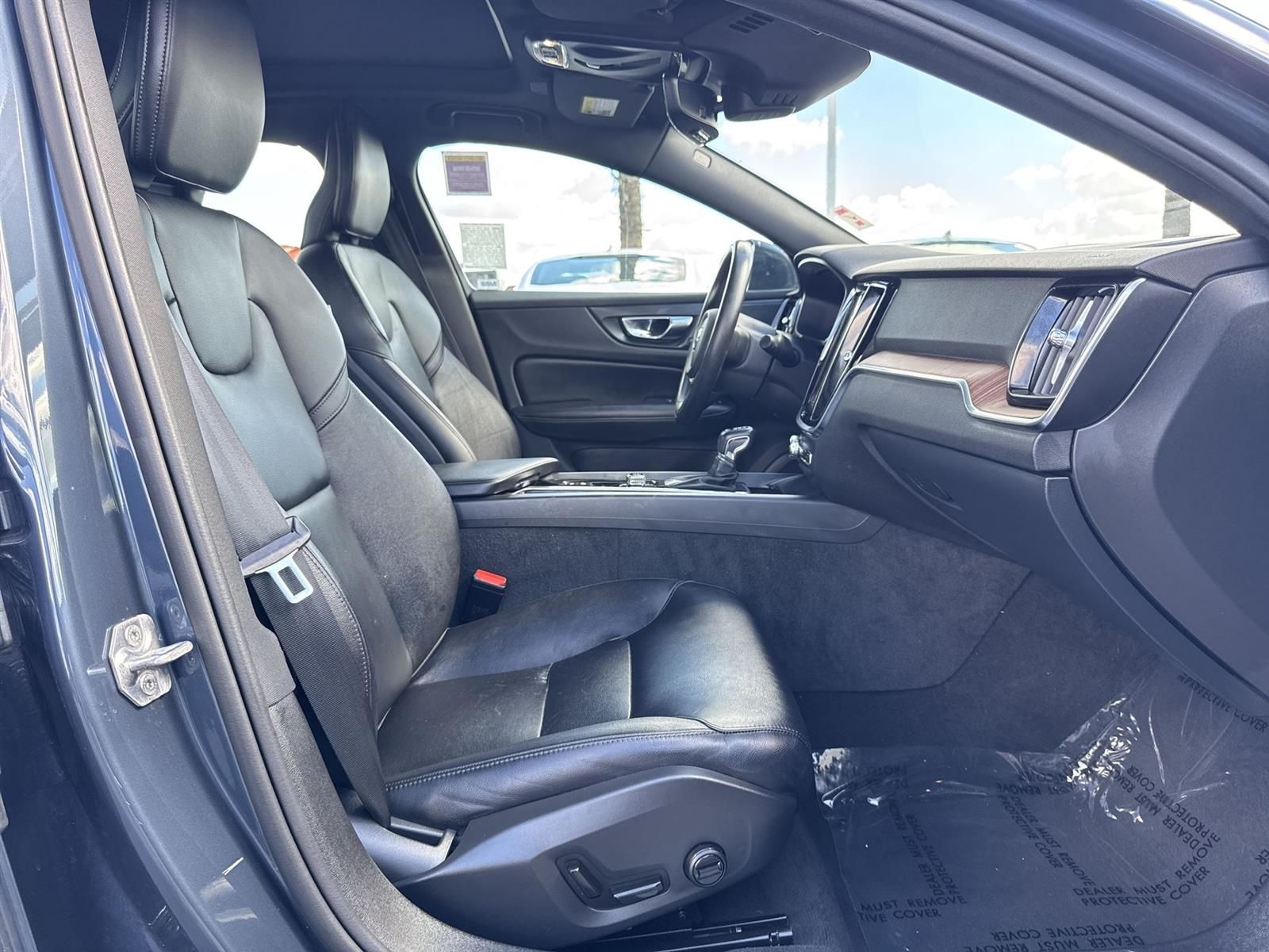Thumbnail: 2020 Volvo S60 - 38