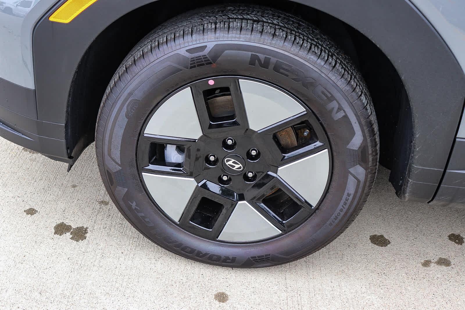 Thumbnail: 2026 Hyundai Santa Fe - 12