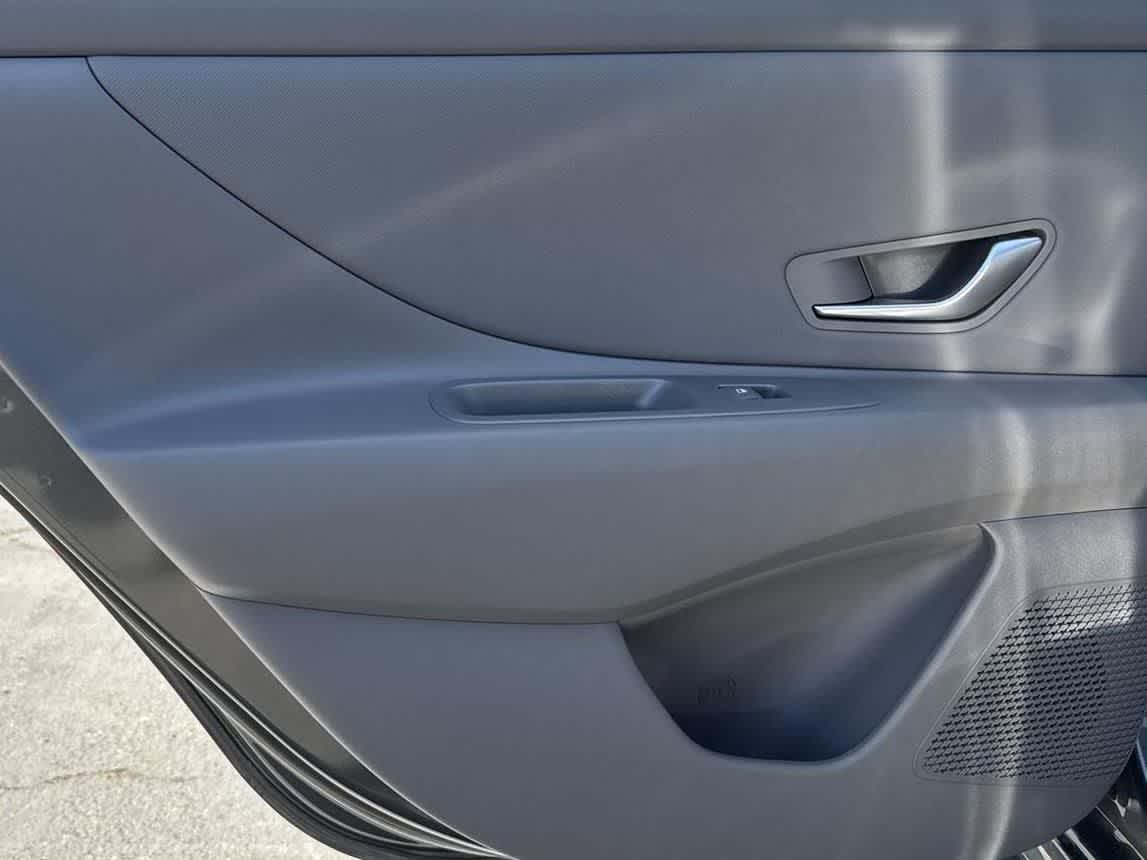 Thumbnail: 2025 Hyundai Elantra - 34
