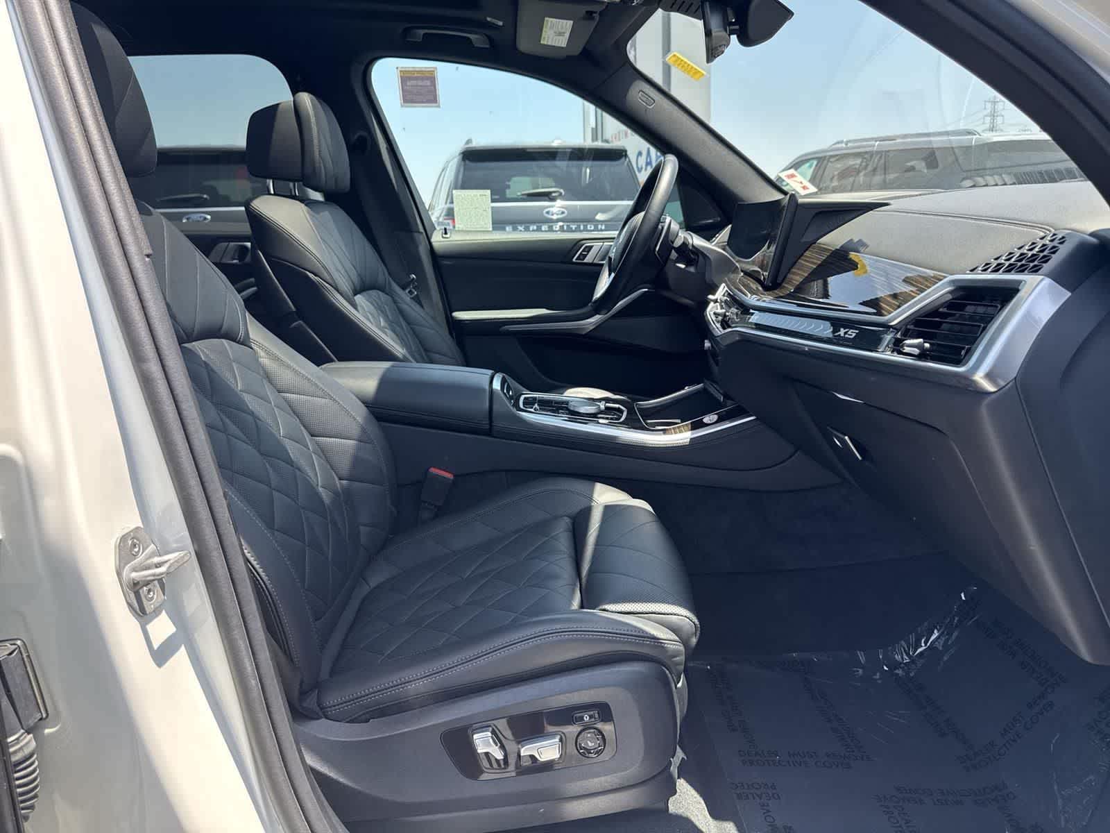 Thumbnail: 2024 BMW X5 - 36