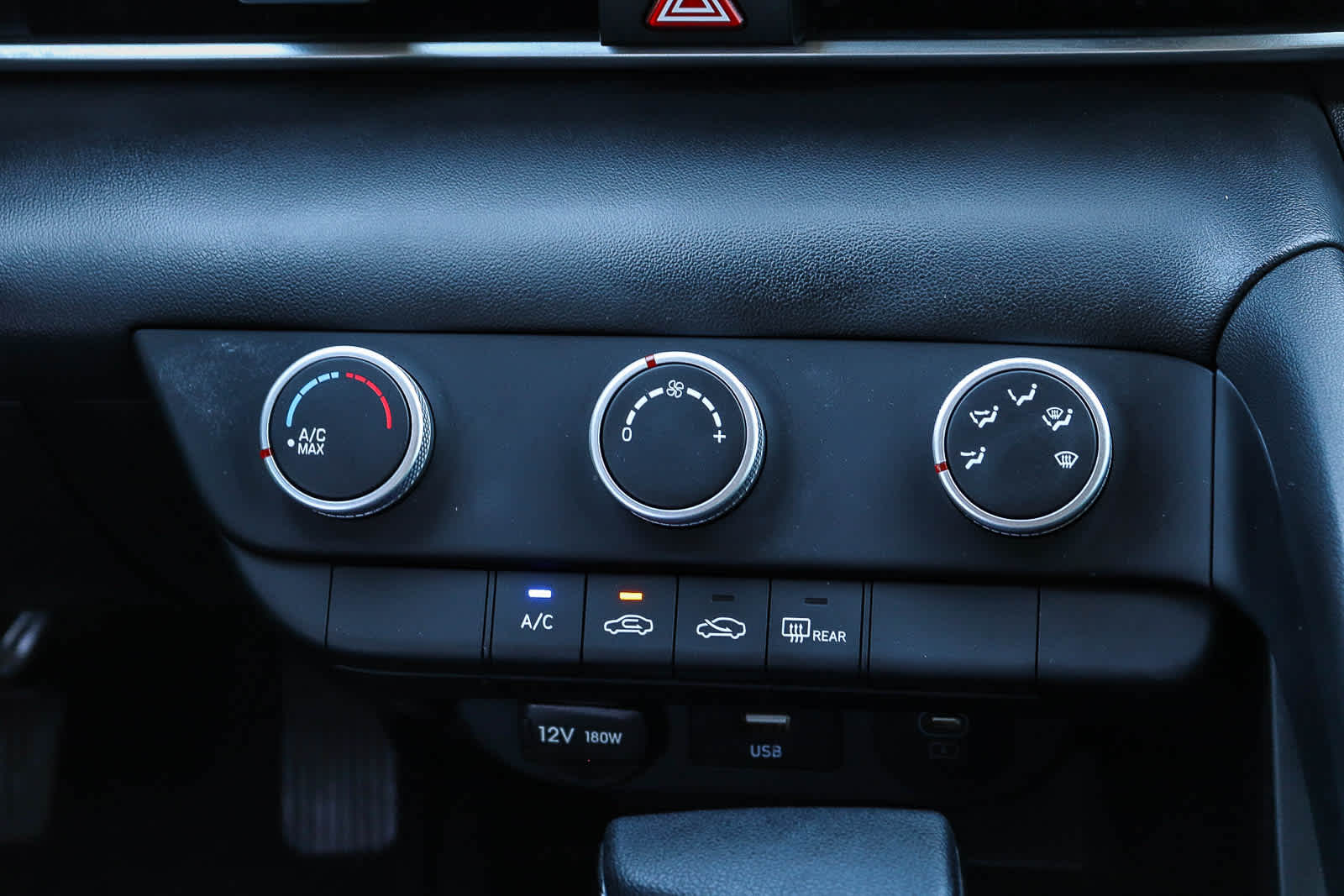 Thumbnail: 2025 Hyundai Elantra - 15