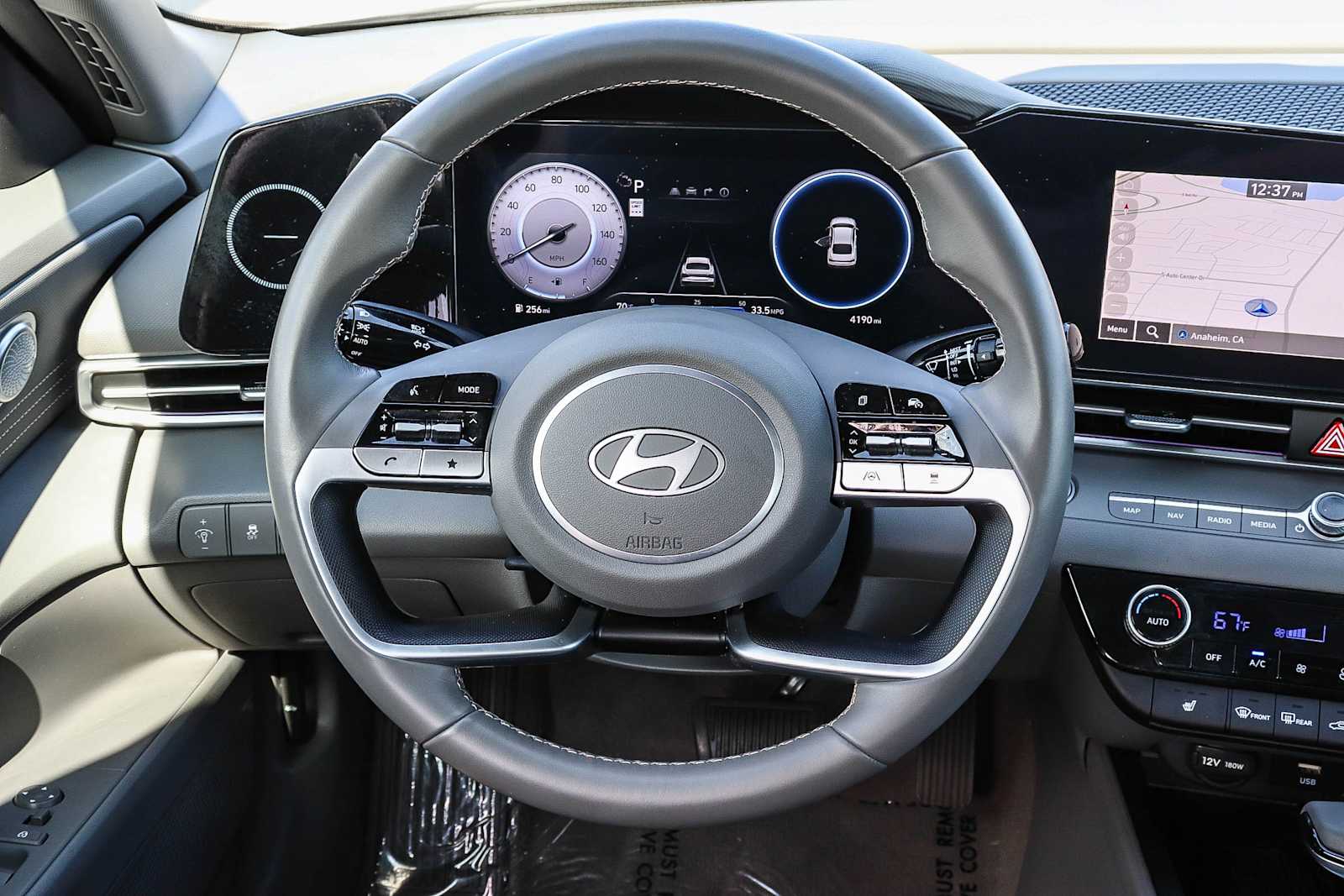 Thumbnail: 2025 Hyundai Elantra - 19