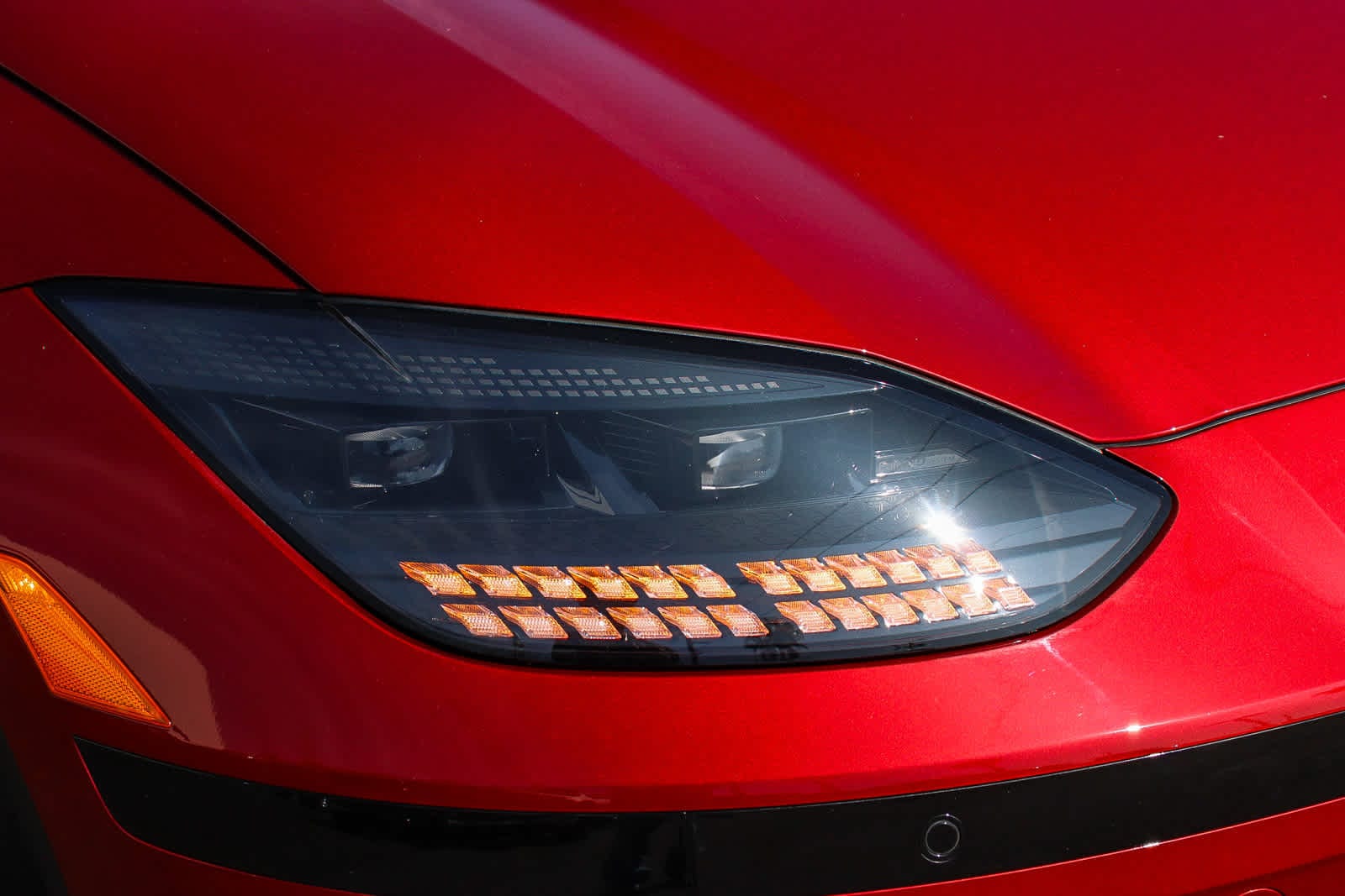 Thumbnail: 2024 Hyundai Ioniq 6 - 4