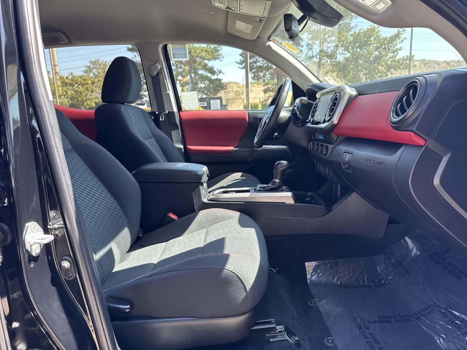 Thumbnail: 2023 Toyota Tacoma - 35