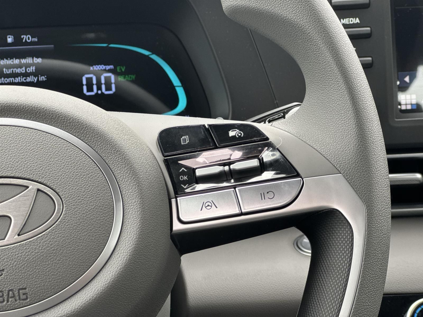 Thumbnail: 2025 Hyundai Elantra - 12