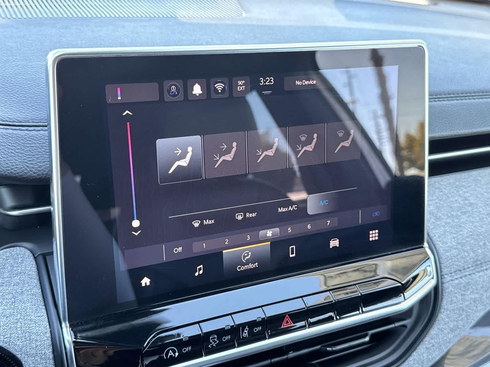 Thumbnail: 2024 Jeep Compass - 12