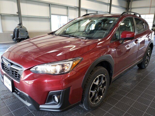 2019 Subaru Crosstrek 2.0i Premium photo 3