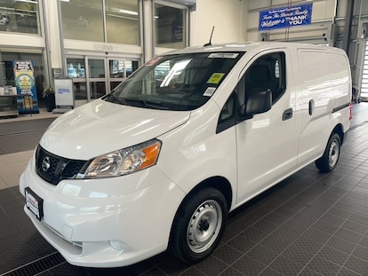 Nissan NV200, Review the Specs, Features and Pros & Cons
