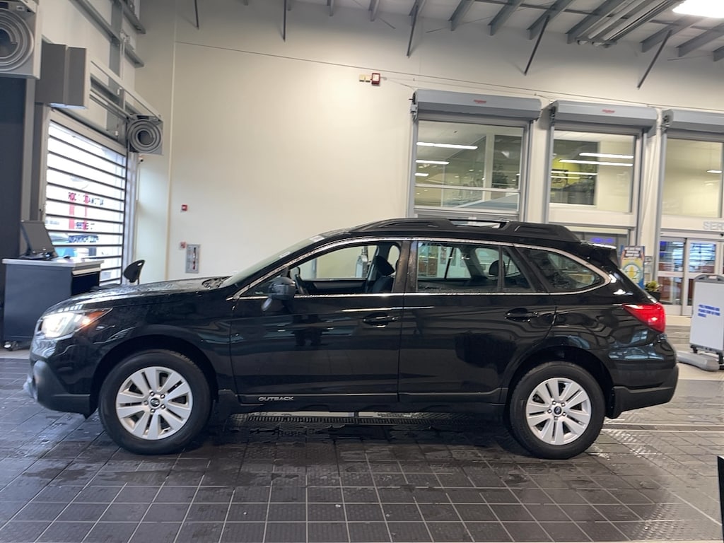 Used 2018 Subaru Outback 2.5I AWD SUV