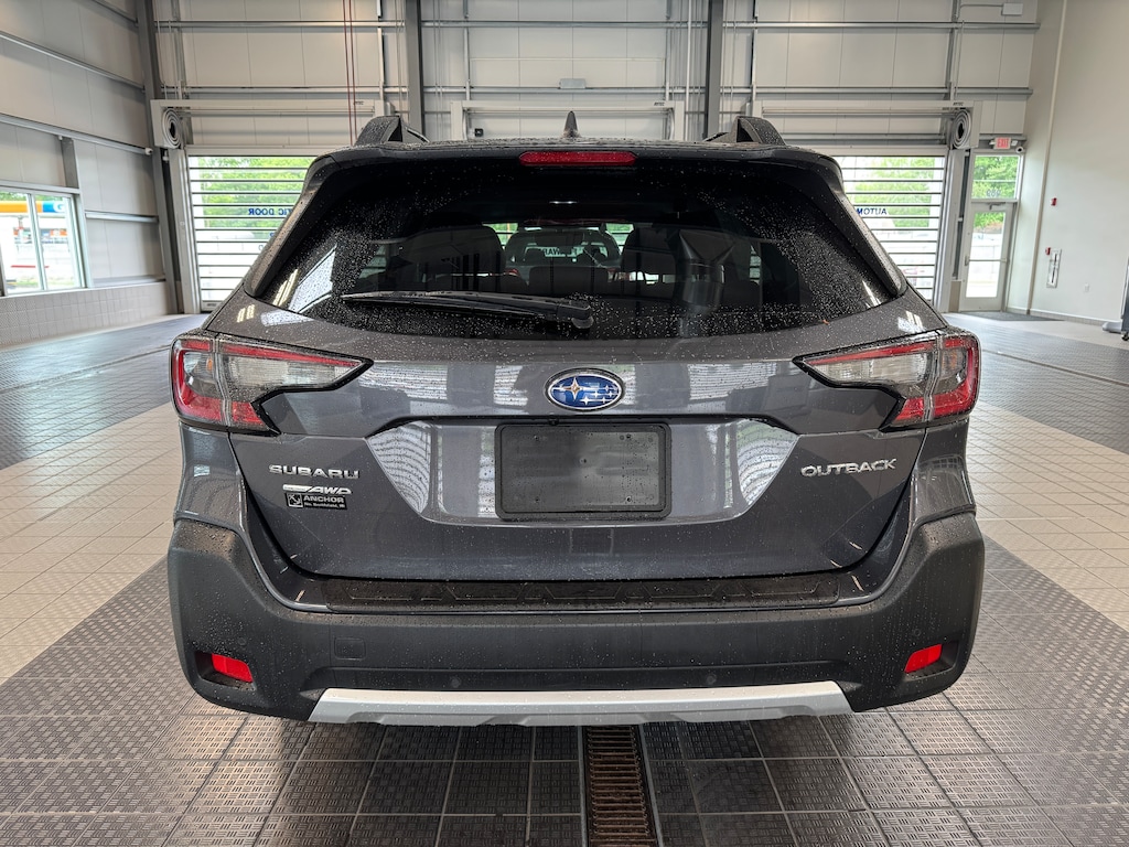 Used 2025 Subaru Outback LIMITED SUV