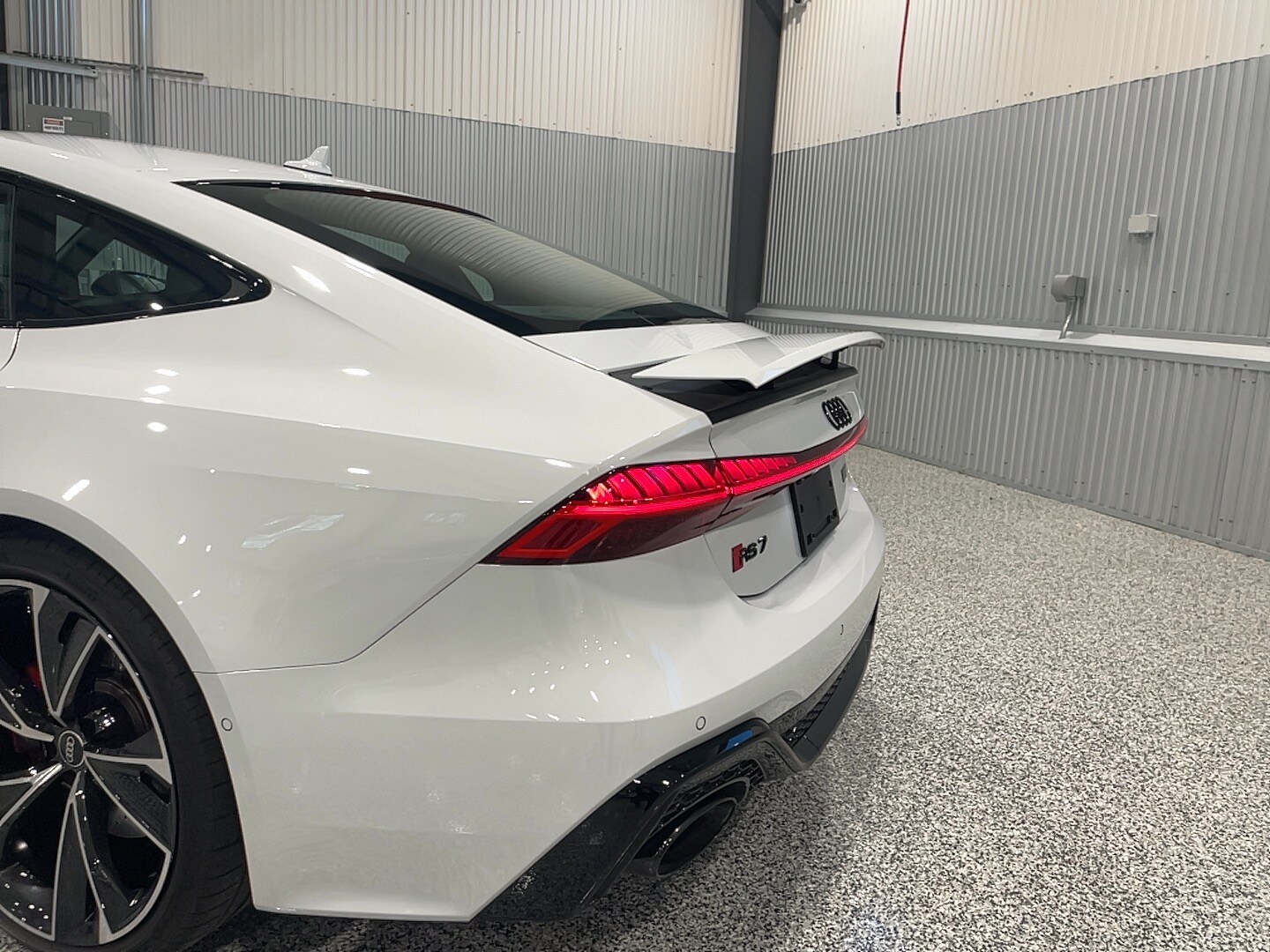 2023 Audi RS 7 Base photo 4