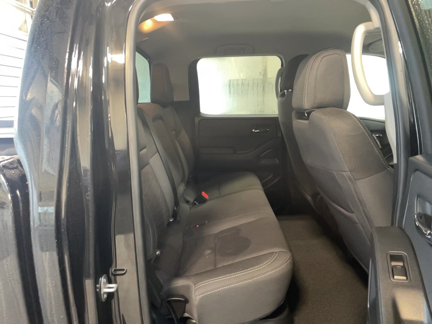 2024 Nissan Frontier SV - Photo 20