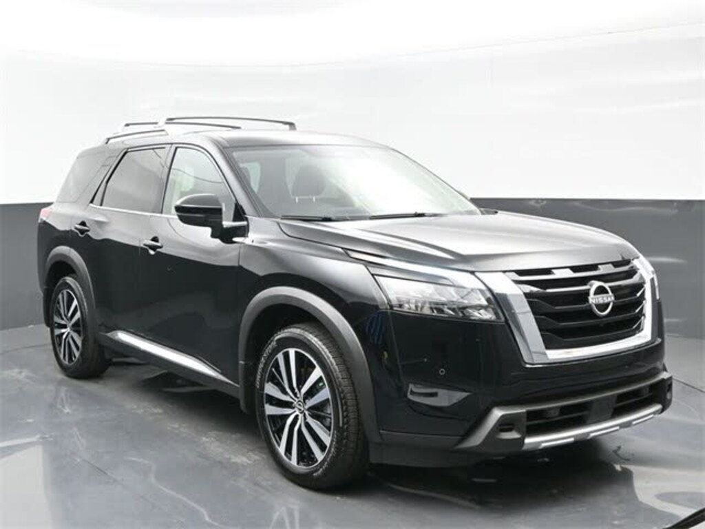 New 2025 Nissan Pathfinder PLATINUM SUV