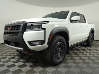 2025 Nissan Frontier PRO-4X LONG BED Truck Crew Cab near Providence
