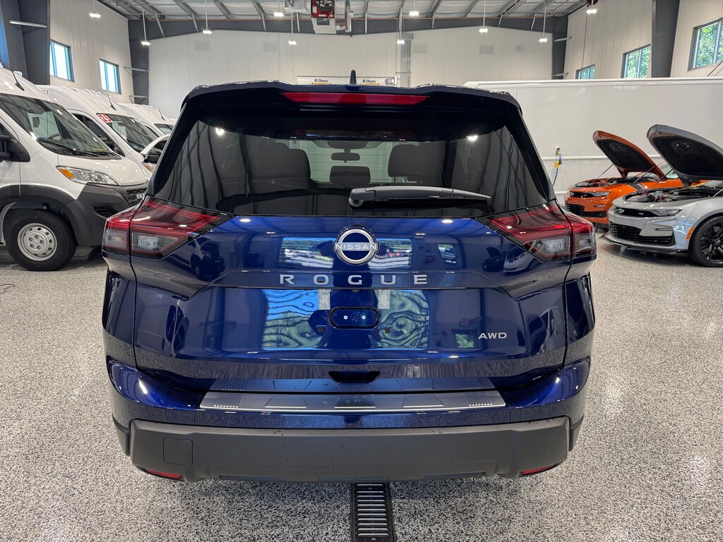 New 2026 Nissan Rogue SV SUV