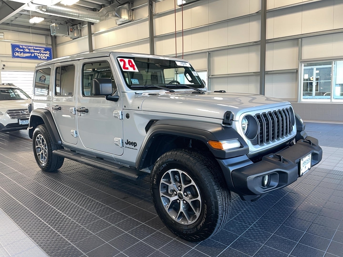 2024 Jeep Wrangler 4-Door Sport S's photo